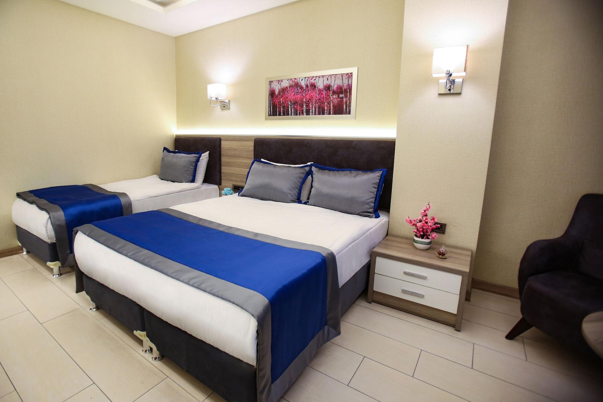 Random Suit Otel Istanbul Bagian luar foto