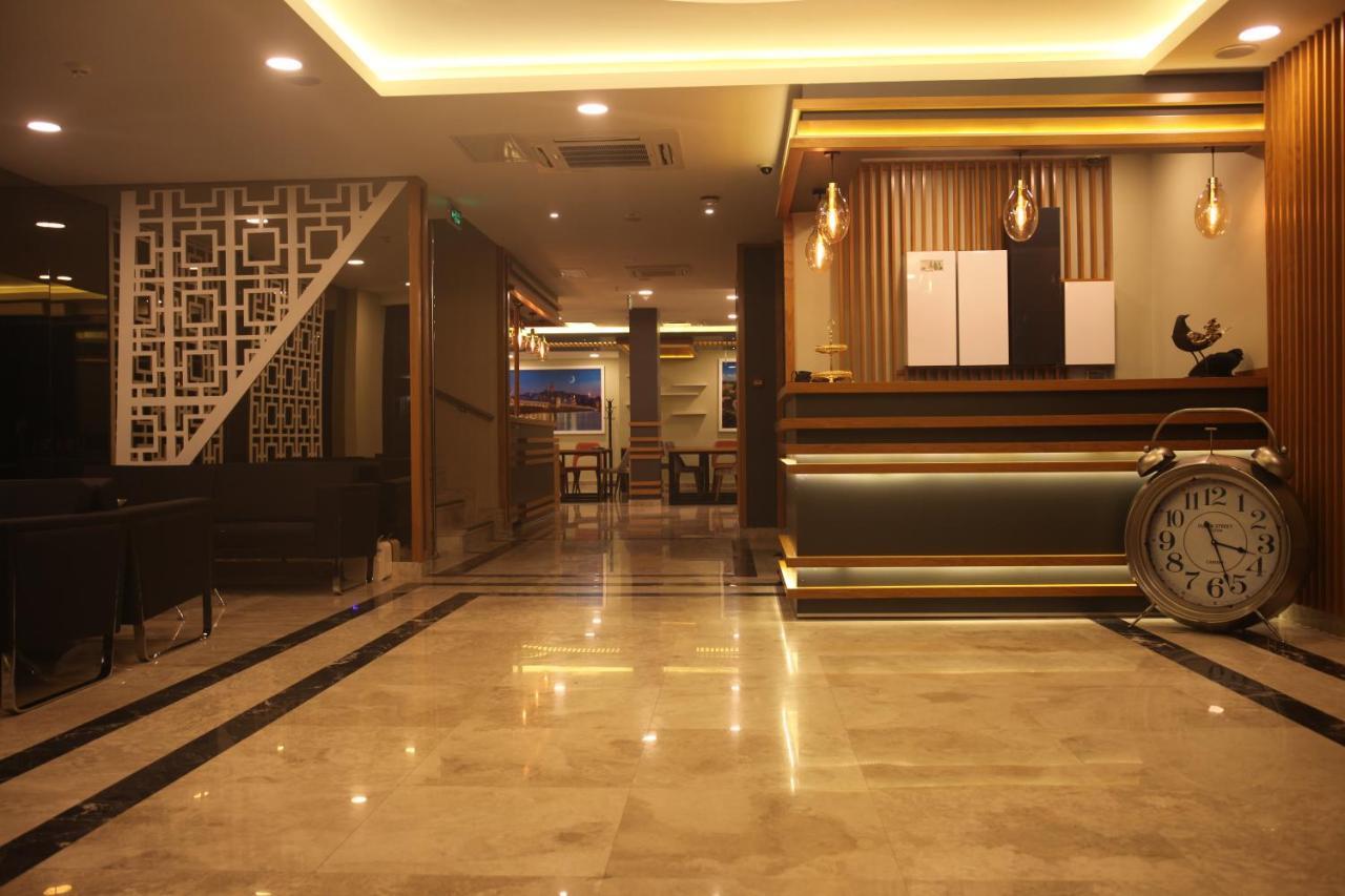 Random Suit Otel Istanbul Bagian luar foto